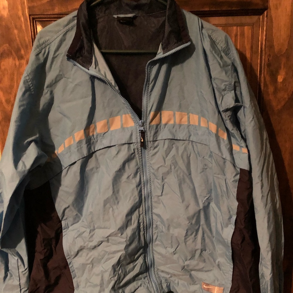 Men’s Nike wind breaker jacket large